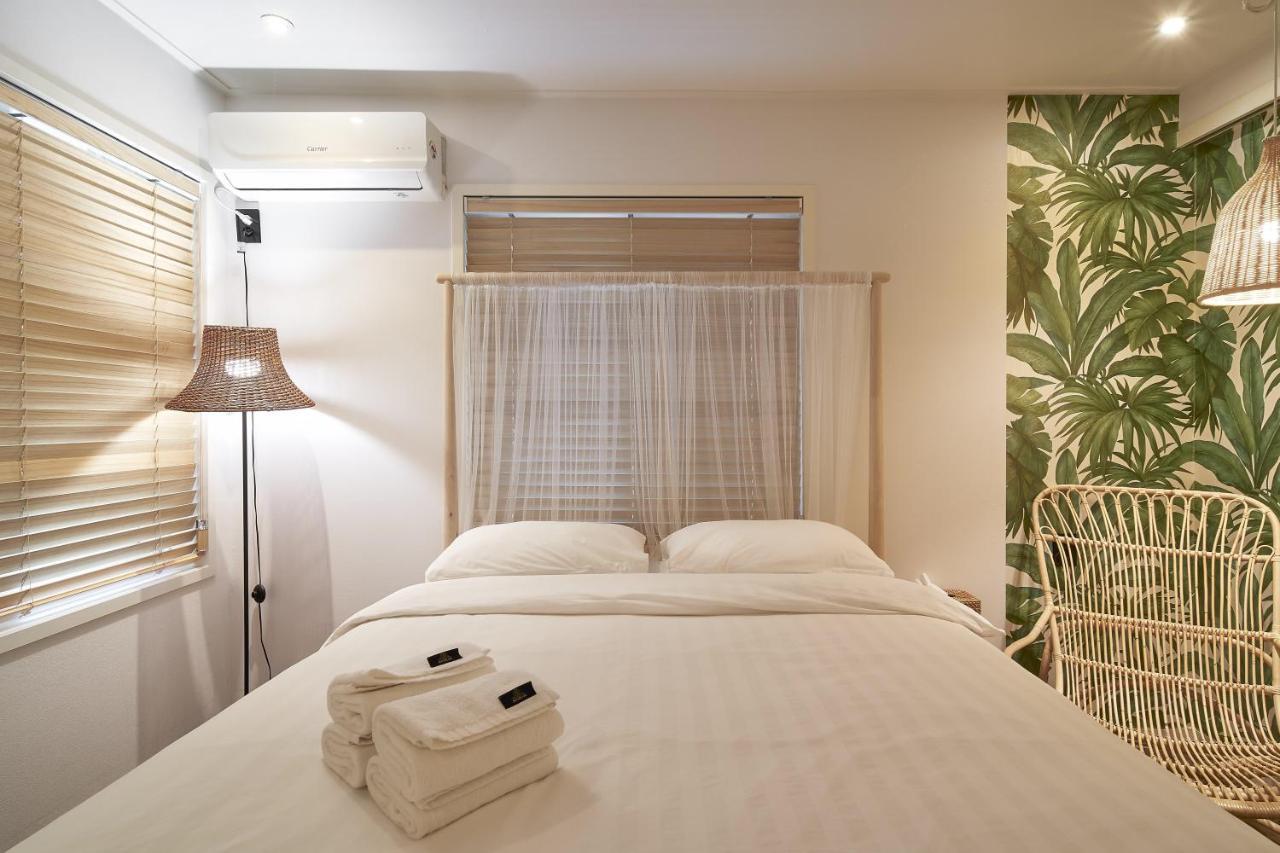 Butler:lee Allsuites Guest house